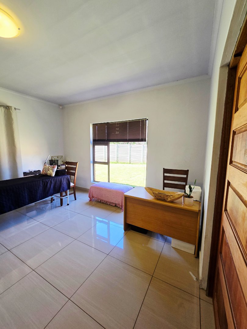 2 Bedroom Property for Sale in Adamayview North West